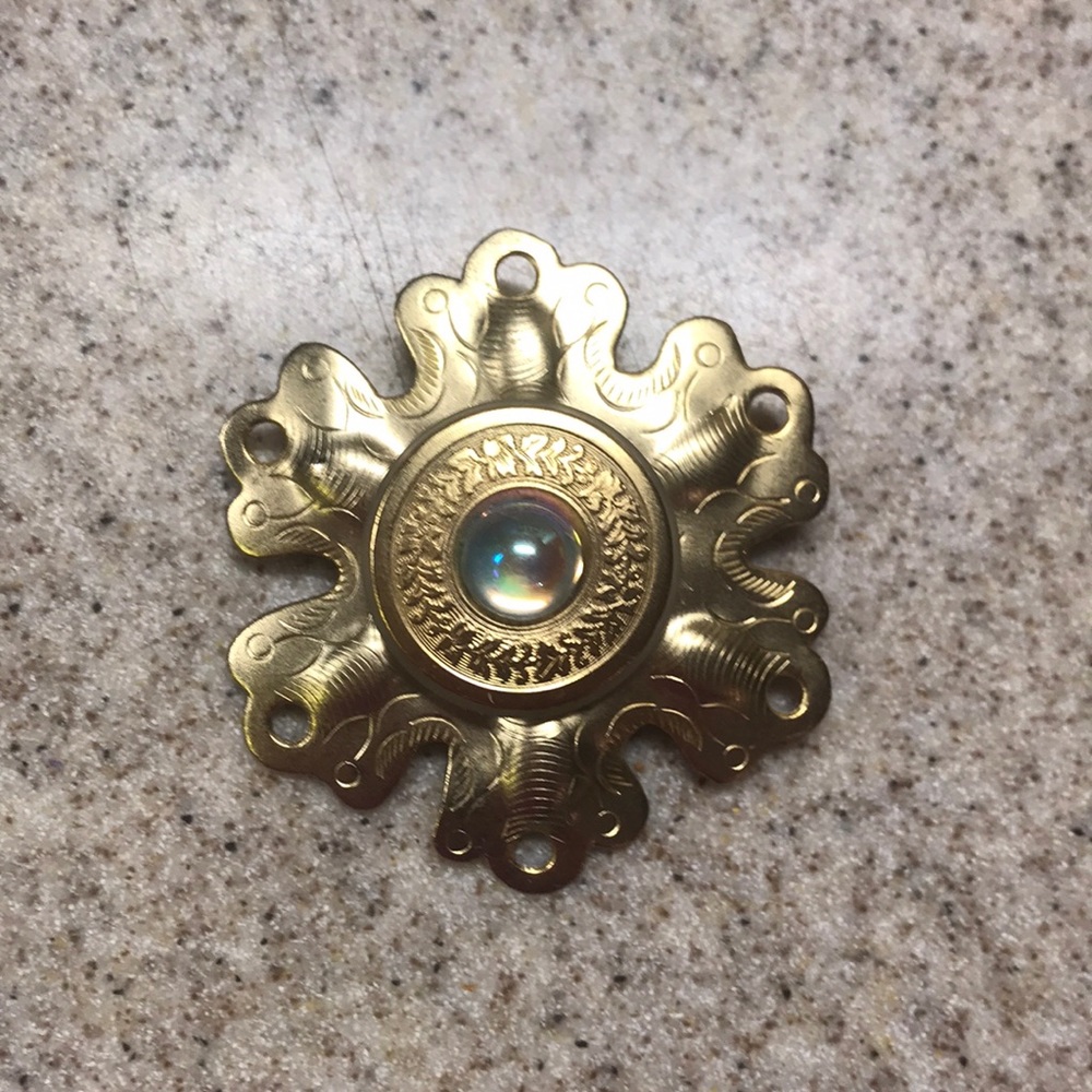 Artisan Pin